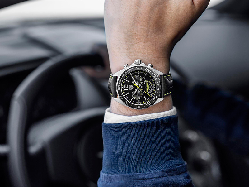 TAG Heuer Carrera Calibre Heuer 01 Aston Martin Special Edition - تحفة فنيّة فاخرة تنطلق في العالم